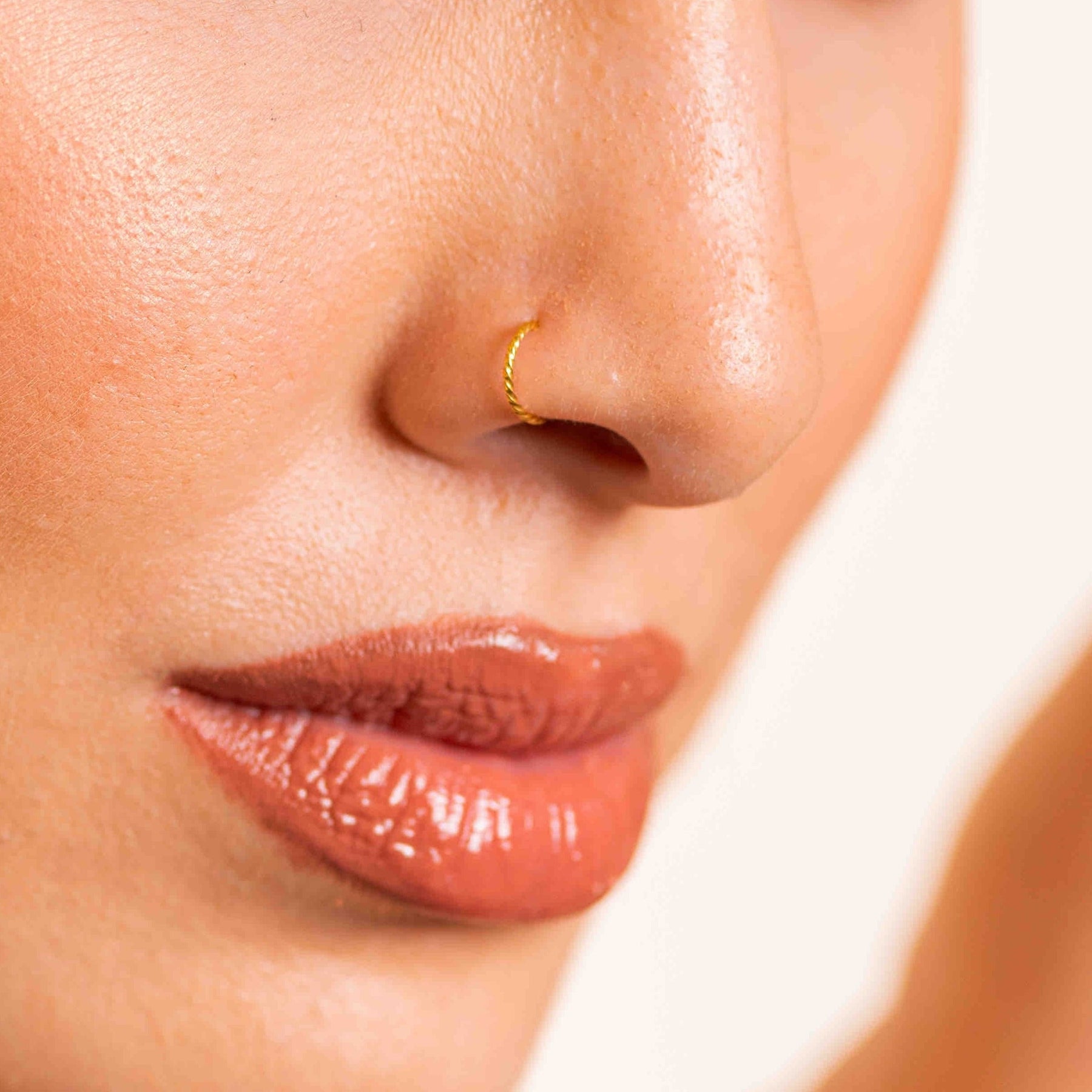 Piercing falso en la nariz: Xena