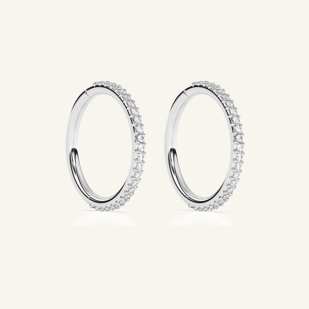 Les piercings Sara
