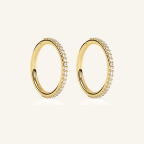 Les piercings Sara