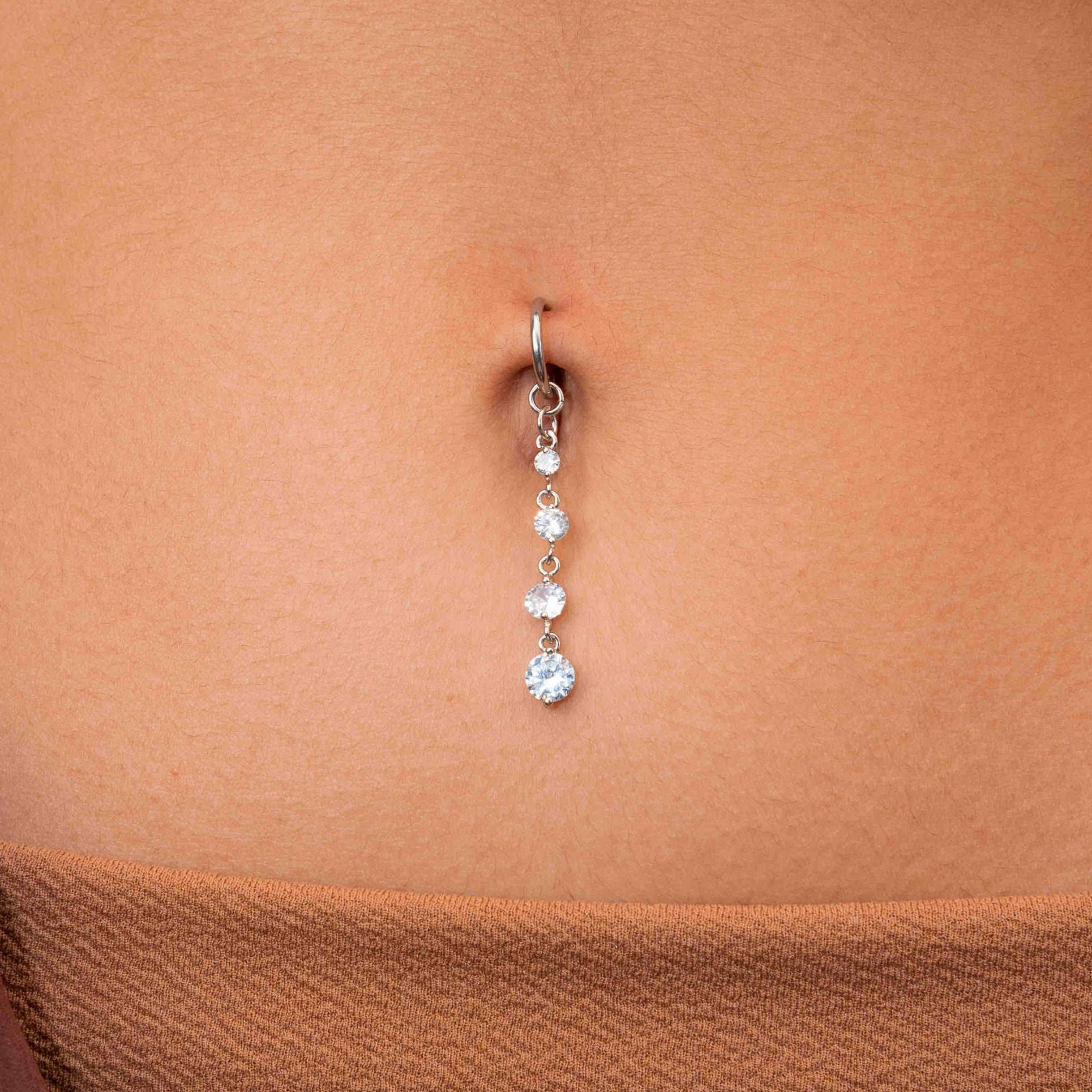 Le faux piercing au nombril : Ariel